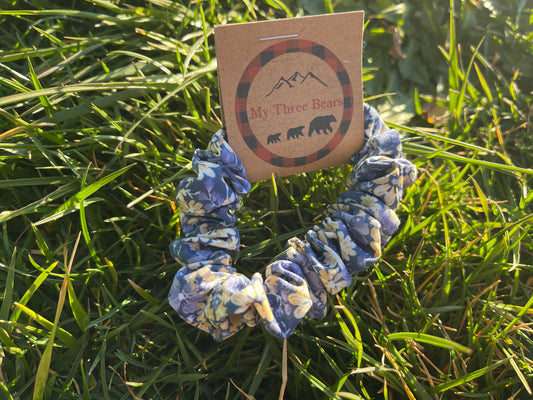 Country Garden Scrunchie